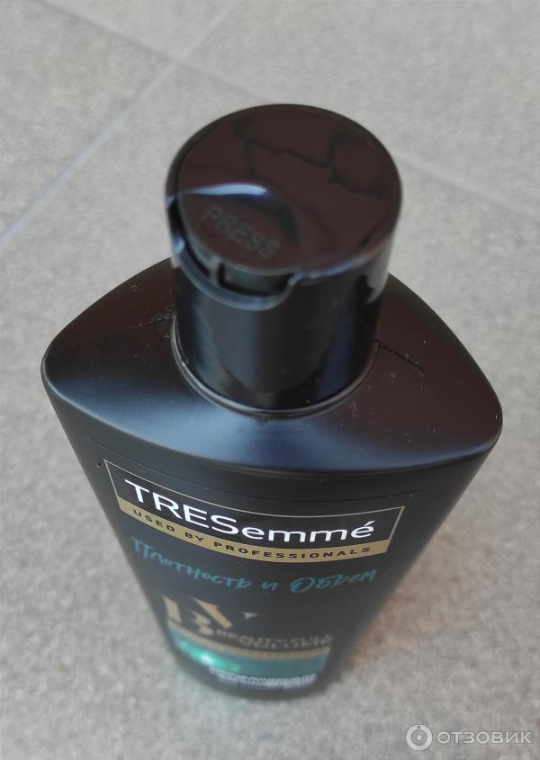 Отзыв о Шампунь для создания объема TRESemme | Придает объем, но не на ...