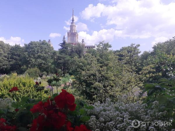 Ботанический сад МГУ на Воробьевых горах (Россия, Москва) фото
