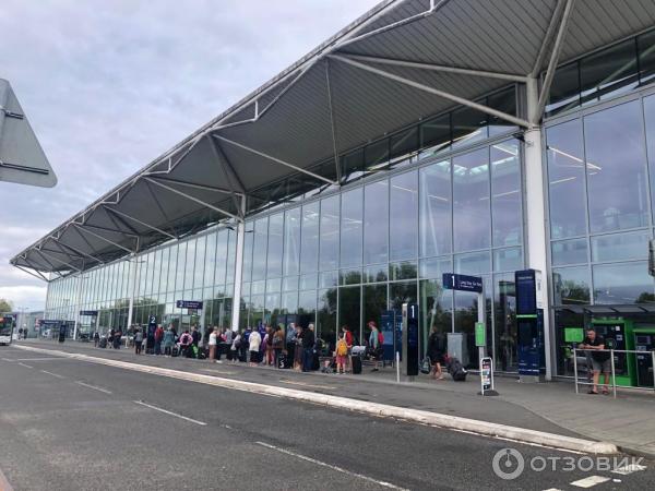 Аэропорт Bristol Airport (Англия, Бристоль) фото