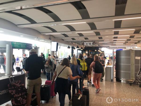 Аэропорт Bristol Airport (Англия, Бристоль) фото
